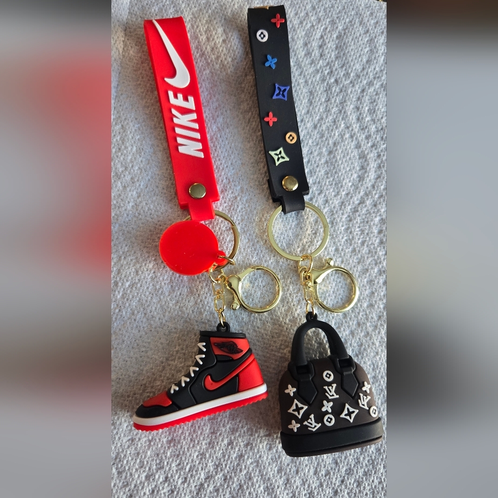 Nike And LV Red and Black KeychainSet